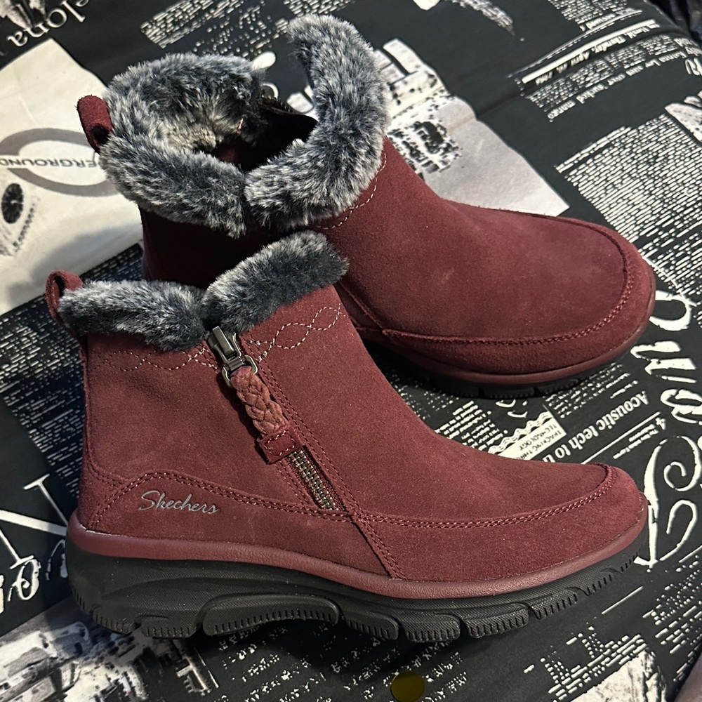 Skechers Women's Wine Suede Faux-Fur Ankle Winter Boots